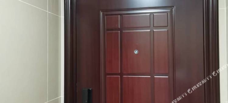 昆明云梓烨民宿(七彩云南欢乐世界店)图片