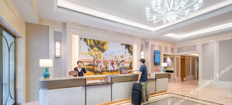 维也纳酒店(广州芳村花地湾地铁站店)图片