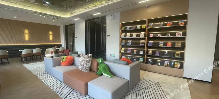 城家公寓酒店(武汉藏龙东街地铁站店)图片