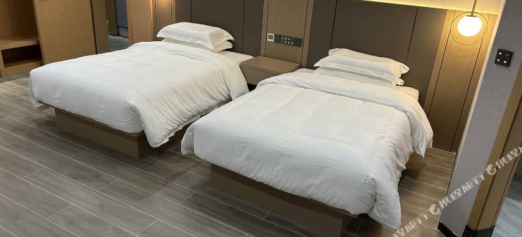 玉景潭东方酒店(河口口岸店)图片