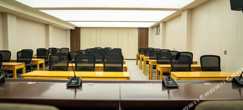 一路亚朵酒店(张掖七彩丹霞景区店)图片