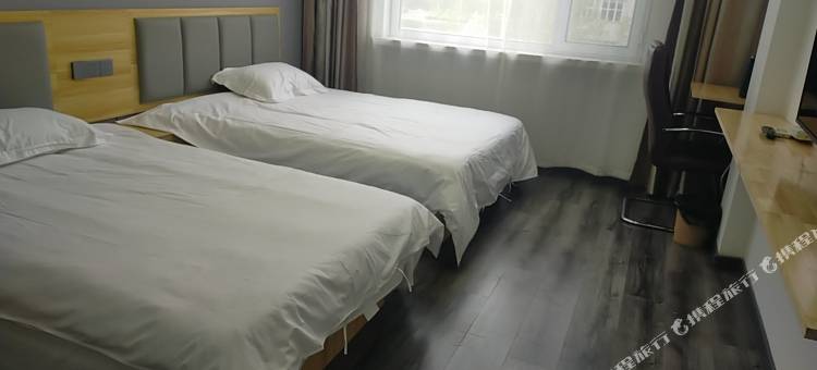 观河星际酒店(秦皇岛中医院店)图片