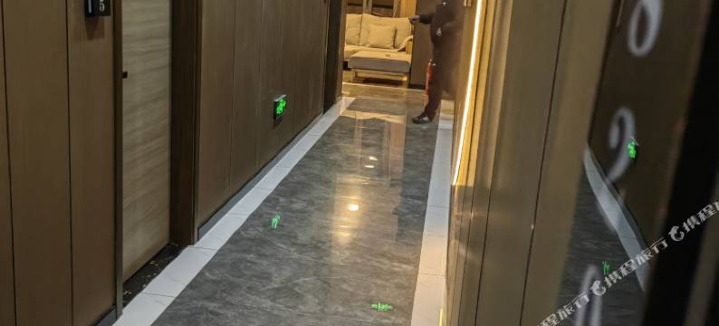 正镶白旗七零商务酒店图片