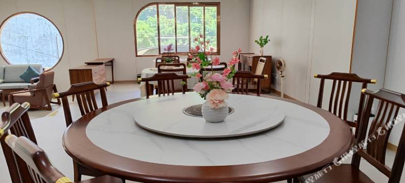 巴马妙莲花开禅修民宿(长寿村店)图片