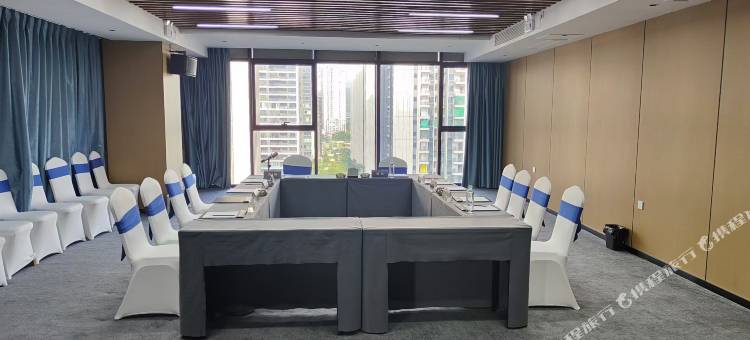 湘华电竞酒店(黔南师院万达广场店)图片