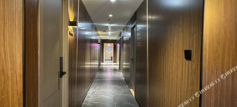 禧又·See U酒店(西安钟楼回民街店)图片