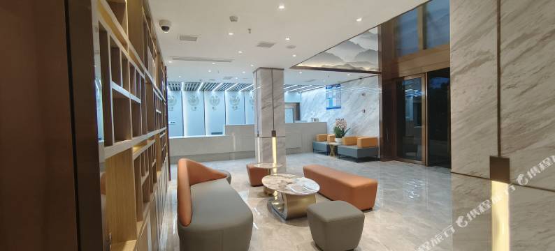 紫景花假日酒店(新场古镇店)图片