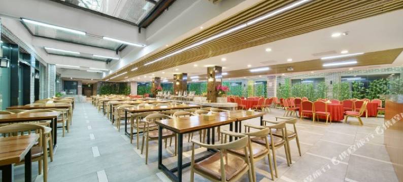 隐逸东方酒店(东葛路地铁站店)图片