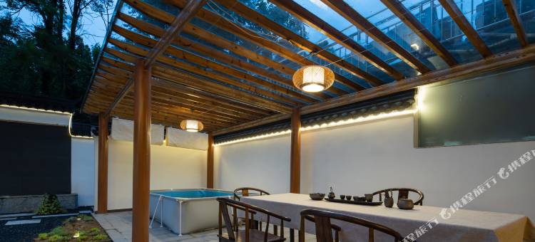 花筑·远嚣山隐|巨幕智控·观景轻奢美宿(九华山下九子古镇店)图片