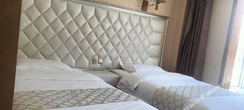 茂县萬贤居商务酒店图片