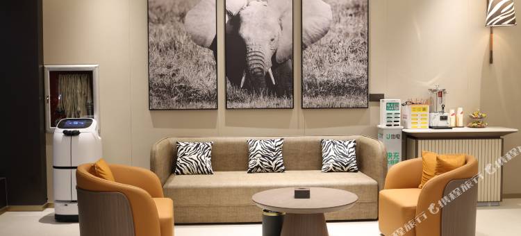 亚悦酒店(芦田工业园店)图片