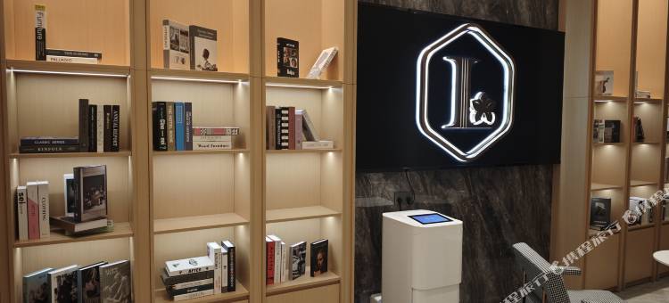 兰欧尚品酒店(上海虹桥机场七宝店)图片