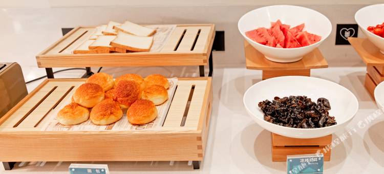 城市便捷酒店(鄂州花湖高铁站店)图片