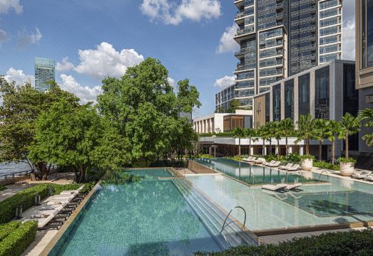Four Seasons Hotel Bangkok at Chao Phraya River Hotel Overview