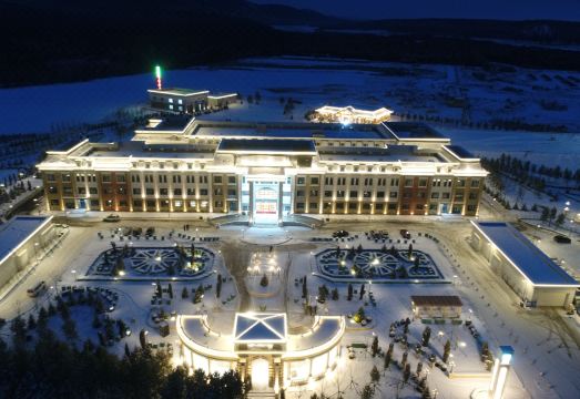 漠河翅冀温泉酒店外景图