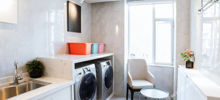 白玉兰酒店(大连恒隆广场西安路地铁站店)图片