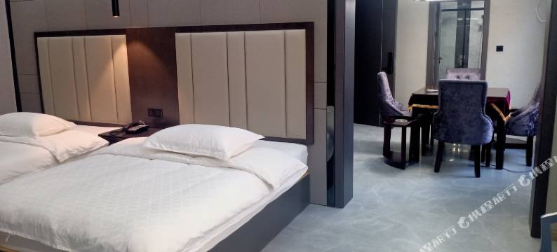 平江豪添商务宾馆图片