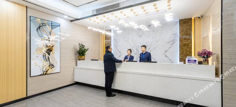 桦庭丽景酒店(中山大信新都汇樱花里小榄汽车站店)图片