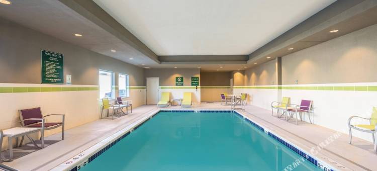 孟菲斯市中心拉昆塔温德姆套房酒店(La Quinta Inn & Suites by Wyndham Memphis Downtown)图片