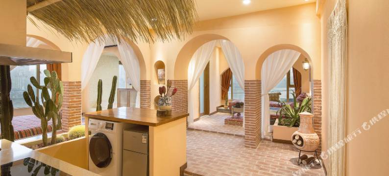 谢小姐的家江景民宿(解放碑步行街洪崖洞店)图片