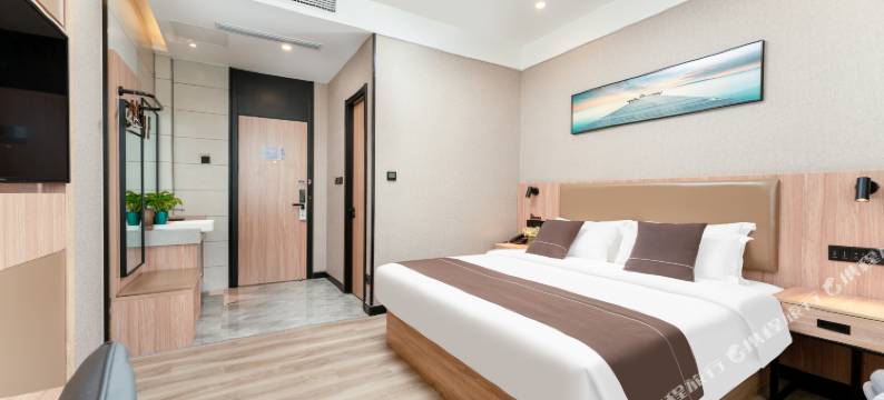 格林豪泰智选酒店(济南舜耕国际会展中心千佛山店)图片