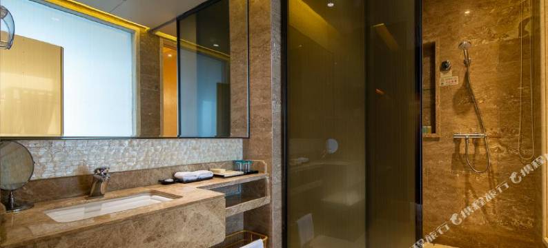 茂名海云雁酒店(中国第一滩店)图片