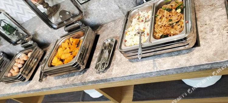 途客呈舍酒店(巩义火车站星月时代广场店)图片