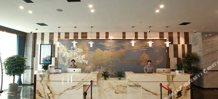铂斯汀酒店(岳阳高铁东站店)图片