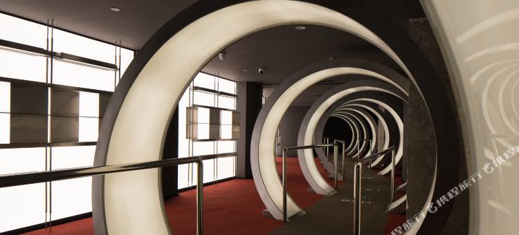 SFEEL设计师酒店(成都太古里滨江路店)图片