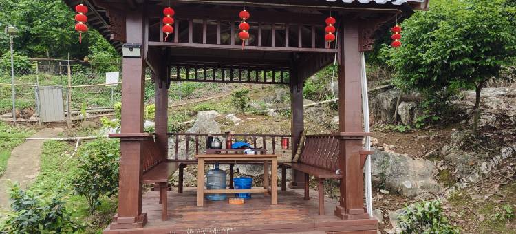 英德山翠居客栈图片