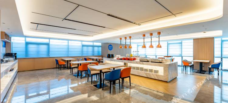 南京滨江智选假日酒店图片