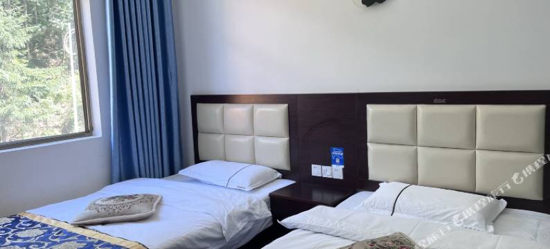 卧龙熊猫缘驿栈图片