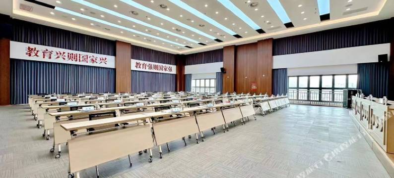 翼汇航空·观山驿(贵阳奥林匹克体育中心店)图片