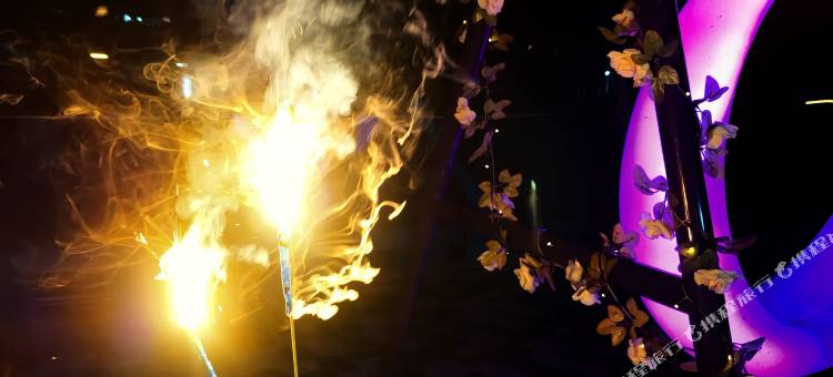 观山如是民宿(葛仙山风景区店)图片