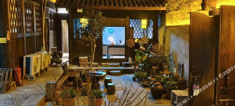 上谷之家清代四合院民宿(边城茶峒景区店)图片