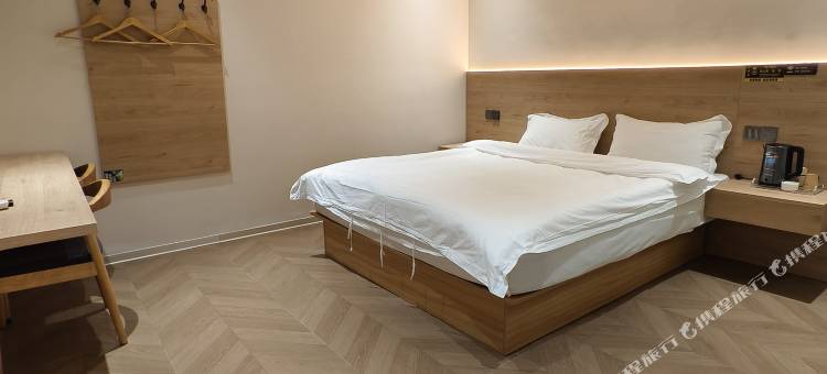 宁波亿朵酒店(天一广场鼓楼店)图片