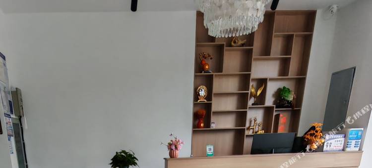 雅江康巴藏驿酒店图片