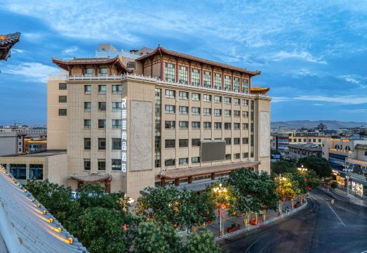 敦煌夜市丽呈尚品酒店外景图