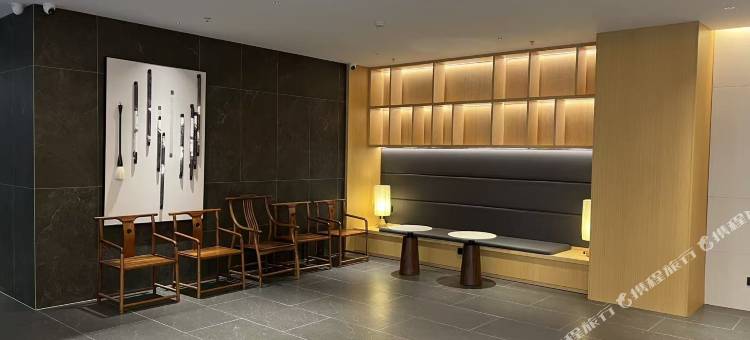 建国璞隐酒店(上海世博园梅赛德斯奔驰文化中心店)图片