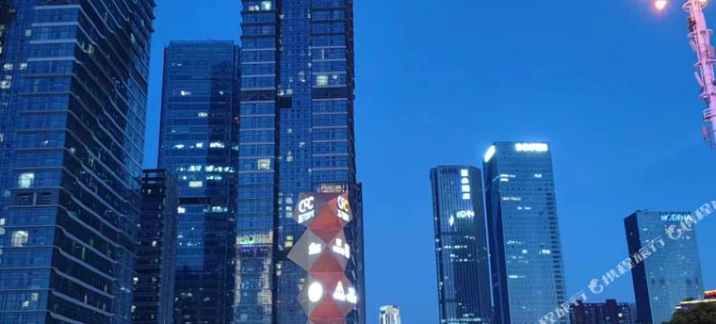长沙云希高空江景套房酒店图片