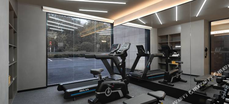 西安大唐不夜城理工大曲江校区地铁站轻居酒店图片