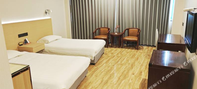 QMAX半岛酒店(淮南商贸百大店)图片