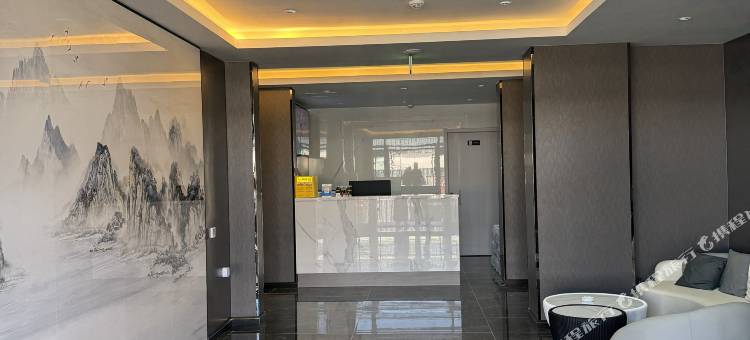 美豪·怡致酒店(乌兰布统草原景区店)图片
