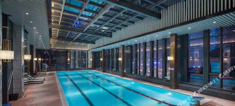 万绿城铂瑞兹酒店(安顺古城历史文化街区大润发店)图片