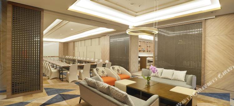 哈里斯普里大厦套房酒店(HARRIS Suites Puri Mansion)图片