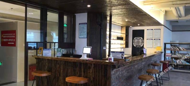 绵阳牧云泊舍(人民公园瀚威店)图片