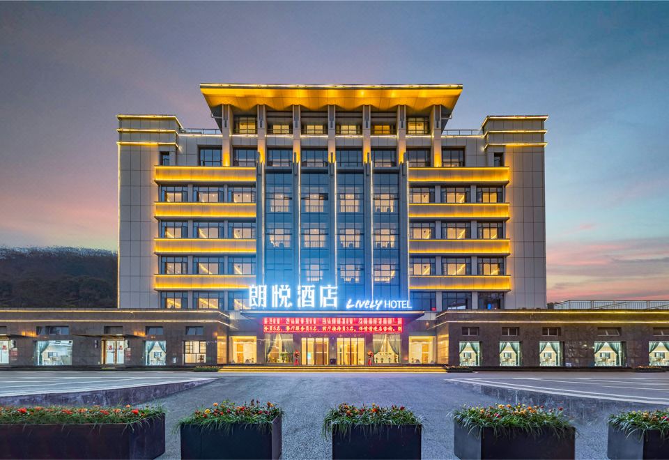 富澳酒店(宜昌吾悦广场店)外景图