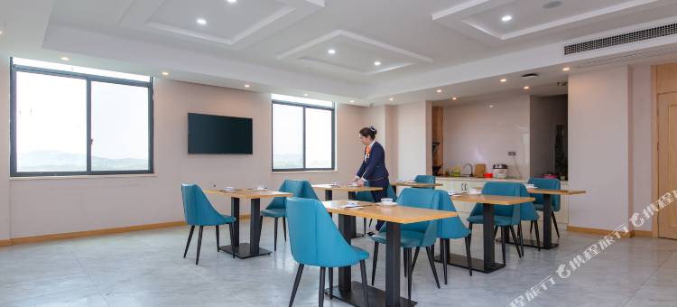维也纳3好酒店(红安开发区店)图片