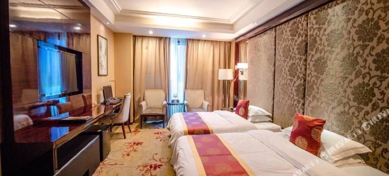 鸿源紫荆酒店(娄底市中心医院职业技术学院店)图片