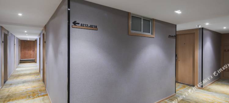 怡莱酒店(南京仙林中心地铁站店)图片